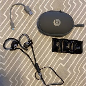 Powerbeats Series 3